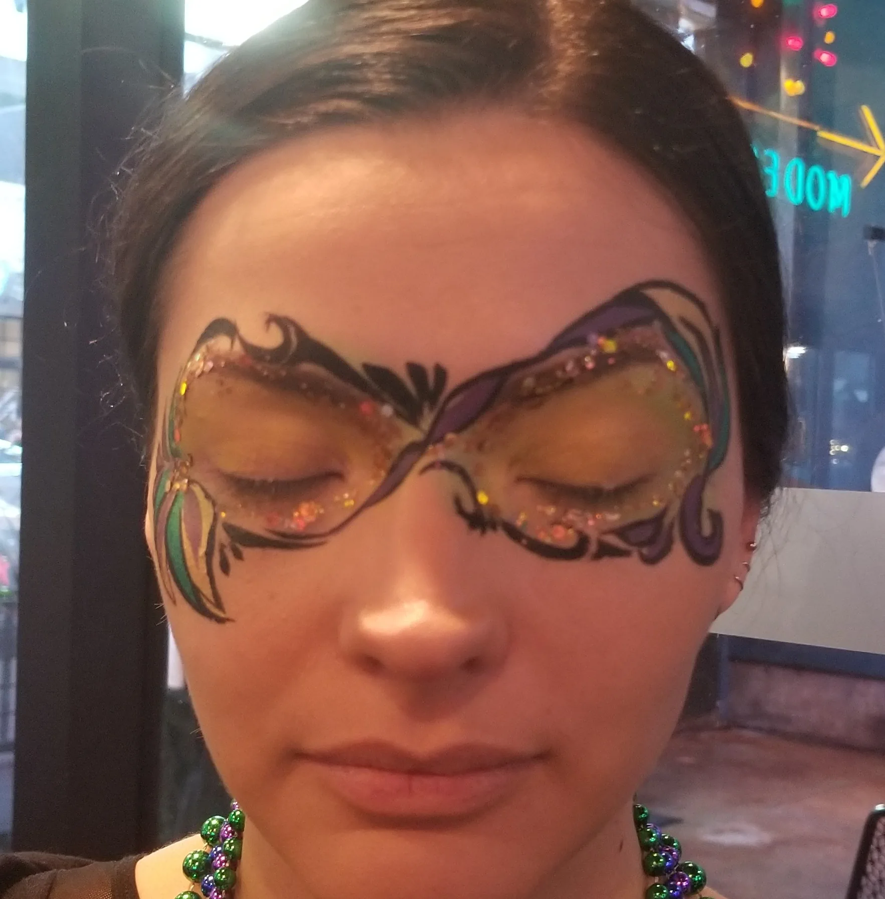 Elegant face painting design